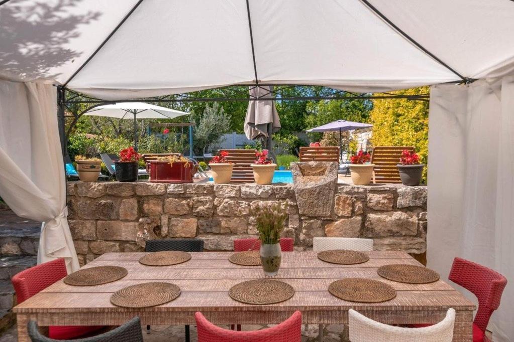 Villa Kazun With Private Pool And Two Gardens Marcana Екстер'єр фото