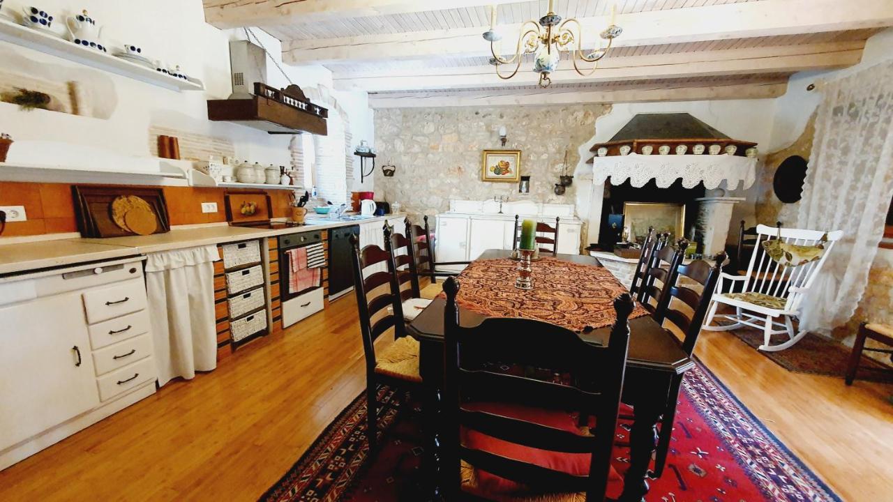 Villa Kazun With Private Pool And Two Gardens Marcana Екстер'єр фото